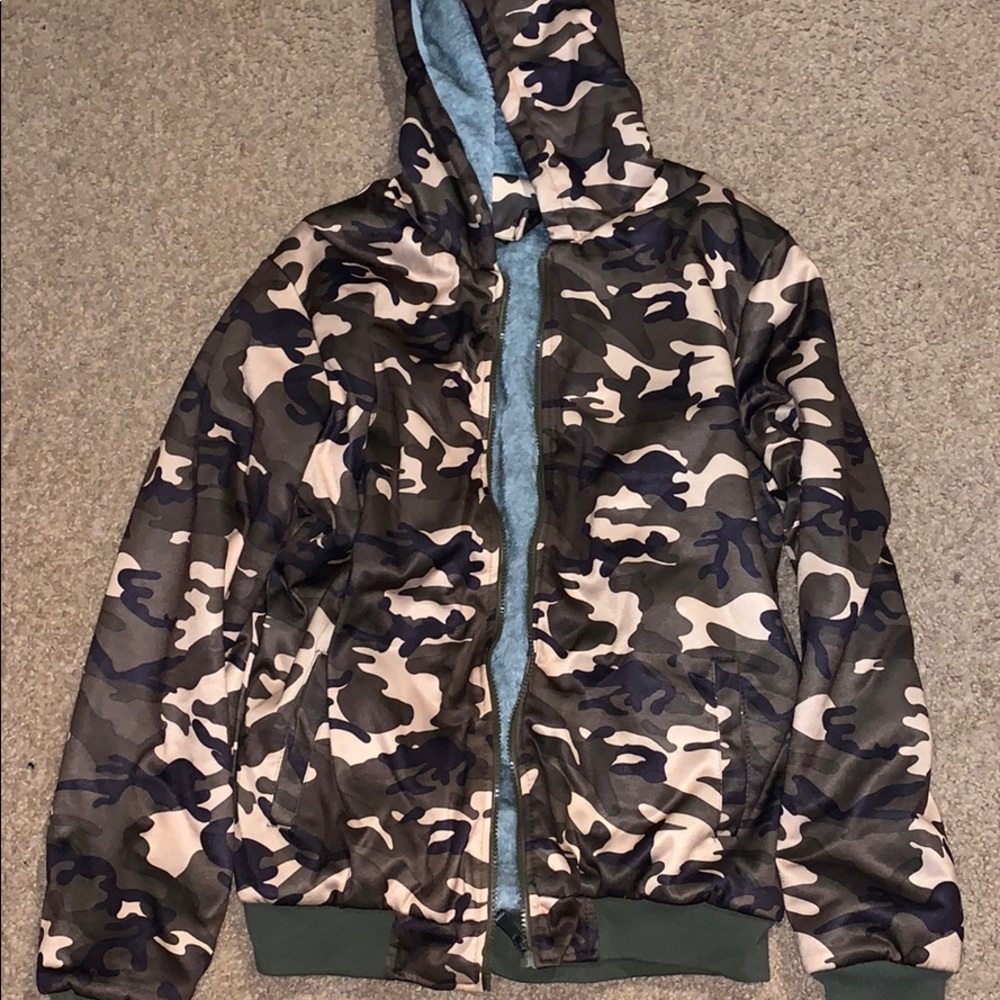 Fleece camo jacket